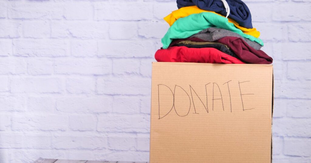 donate swimwear ފަތާ ހެދުން ހަދިޔާކުރުން